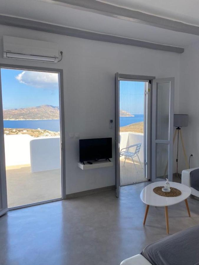 Maganiotis Rooms Kímolos Buitenkant foto